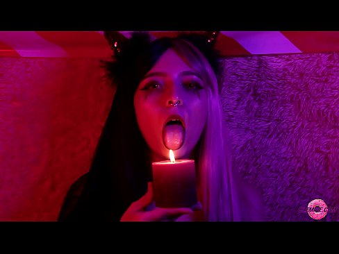 ❤️ Aistringas seksingos sukaktuvininkės su burnos išpildymu ️❌ Dulkinimo video prie mūsų ☑