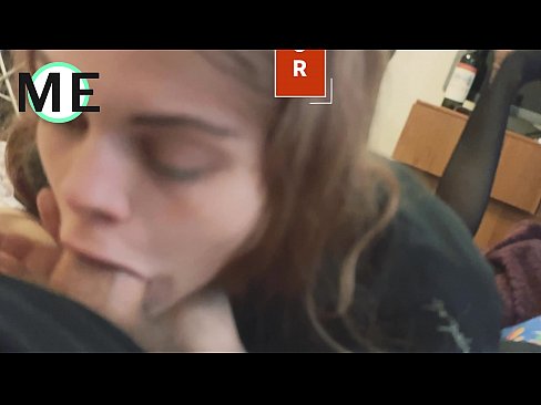 ❤️ Gerklės penis, suplėšytos pėdkelnės ir suplyšę kulniukai malonu susipažinti ️❌ Dulkinimo video prie mūsų ☑